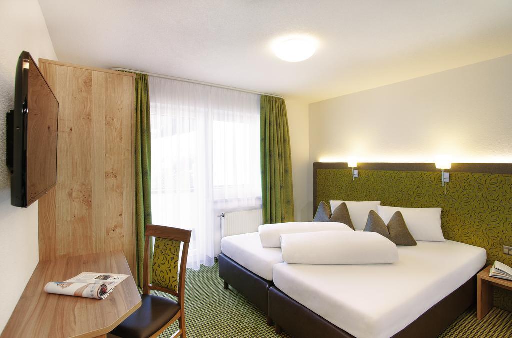 Hotel Garni Chasa Sulai Ischgl Cameră foto