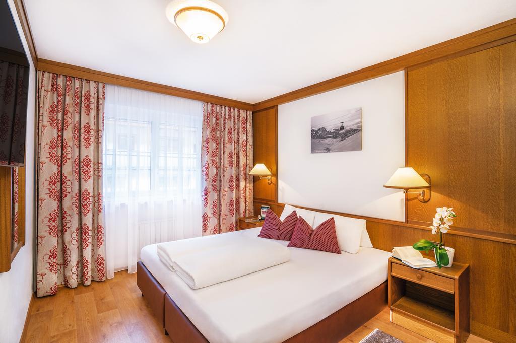 Hotel Garni Chasa Sulai Ischgl Exterior foto